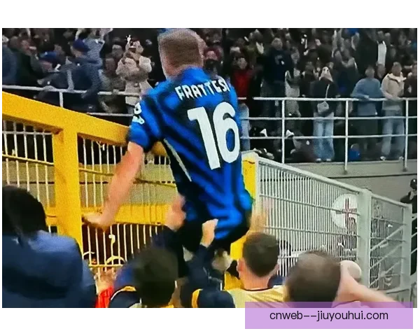 伊萨克森在拉齐奥右路突破展现无解速度与灵巧技巧 伊萨克森在拉齐奥右路突破展现无解速度与灵巧技巧