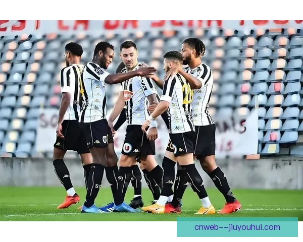 大巴黎在法甲主场强势大胜昂热 拿下重要三分稳居积分榜前列