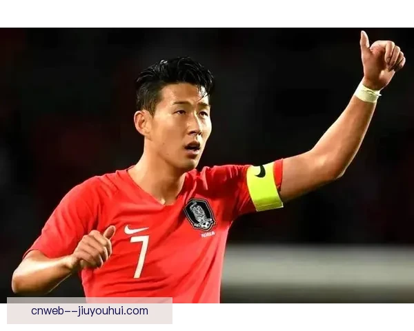 孙兴慜在热刺训练营担任队长带领年轻阵容展现核心领袖气质